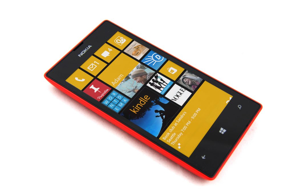 Thay màn hình Lumia 435