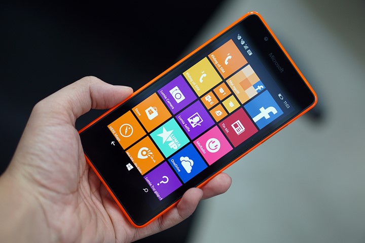 Thay màn hình Lumia 540
