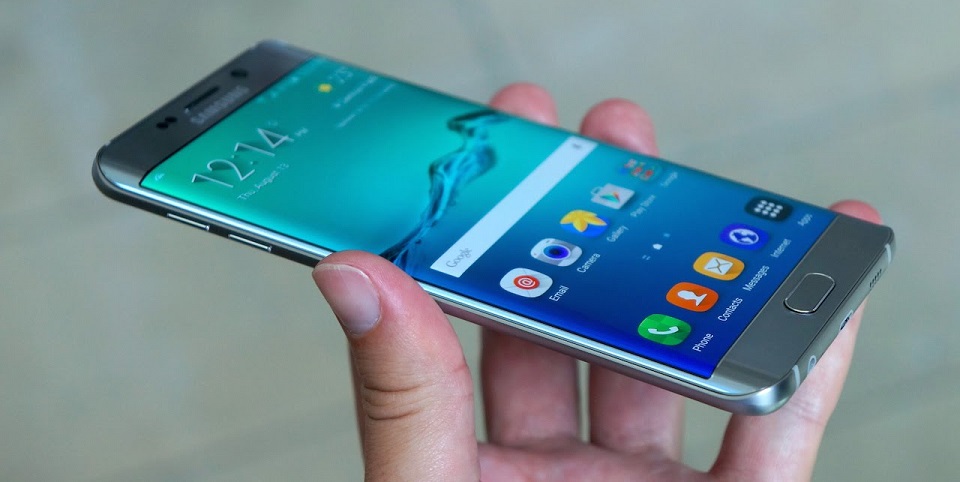 S7 Edge bị hở sáng