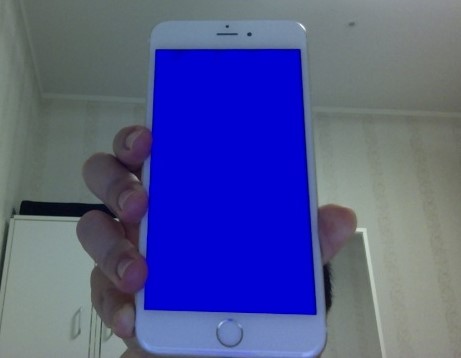 iphone 6 Plus bị màn hình xanh