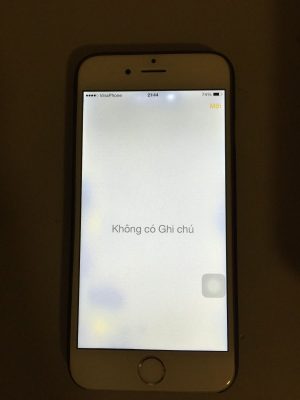 Màn hình iphone 6 bị chấm trắng