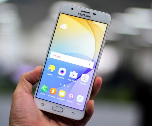 Samsung J7 Prime bị sọc màn hình