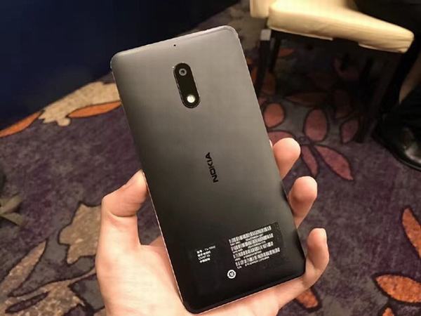 Nokia sử dụng hệ diều hành Android
