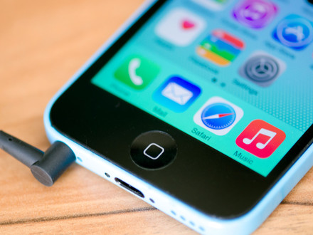 màn hình iphone 5C bị loạn cảm ứng