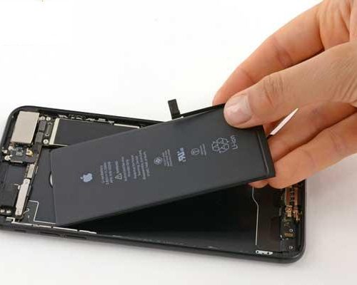 Sửa, thay pin iPhone 8 Plus nhanh chóng